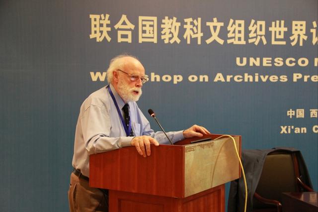 科维托娃新星表现优异表现突出，篮网前途光明！观众掌声雷动的简单介绍