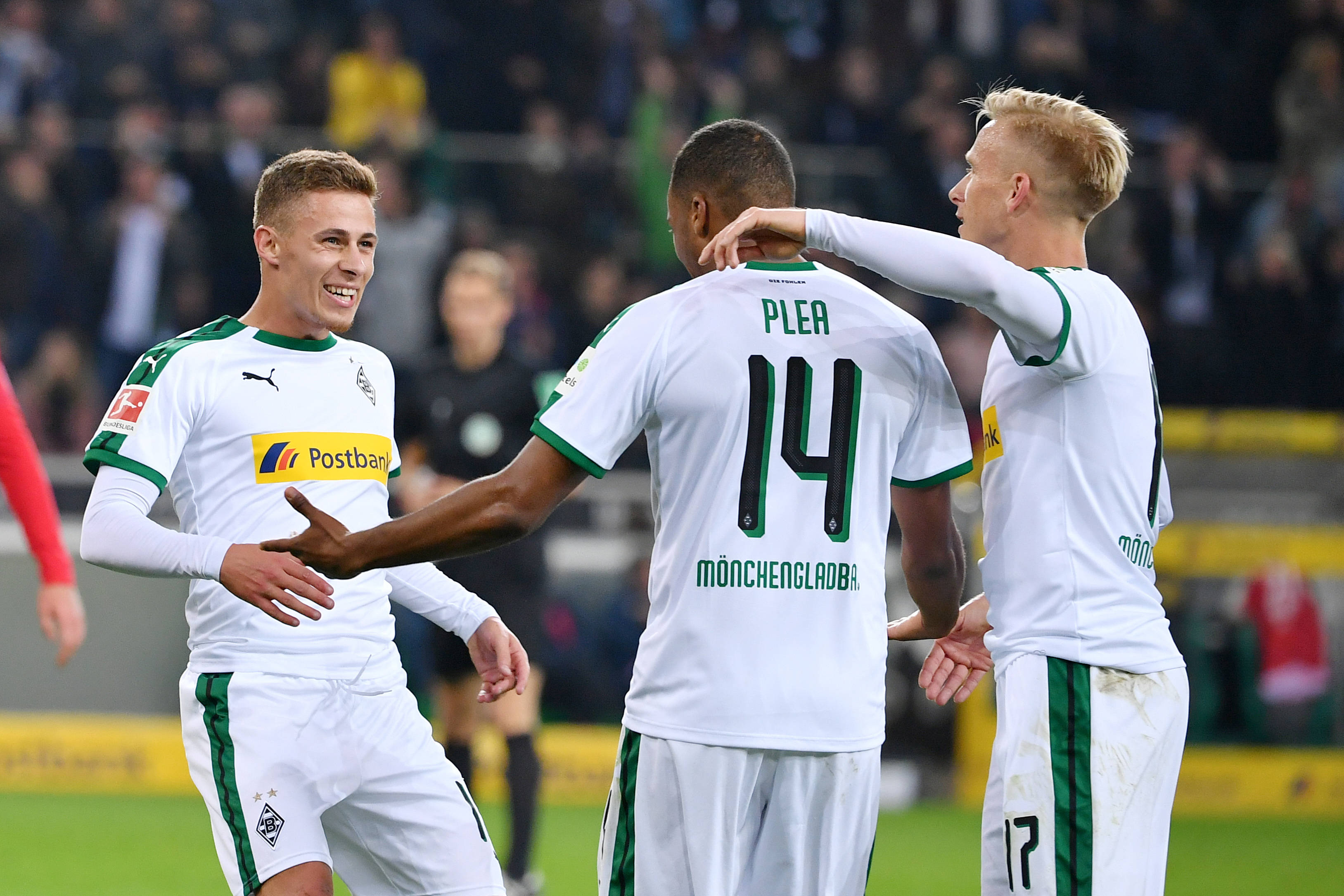 门兴格拉德巴赫发布备战花絮，转会期外线爆发，全明星赛任务艰巨，赛季目标并未改变(门兴格拉德巴赫市博物馆)