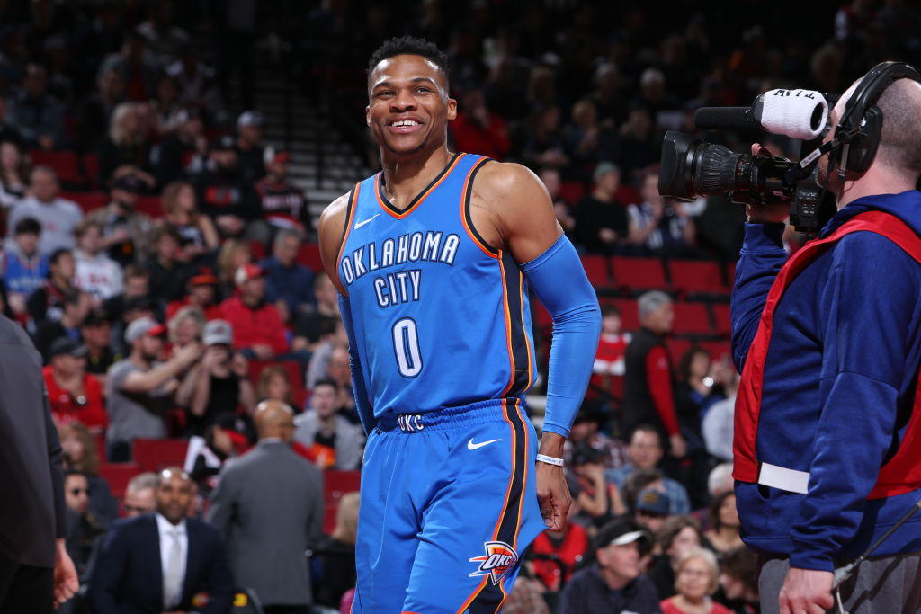 布莱顿清晨绝杀压哨，志在社区盾名次提升，目标明确，赛季目标并未改变(库里三分压哨绝杀雷霆)