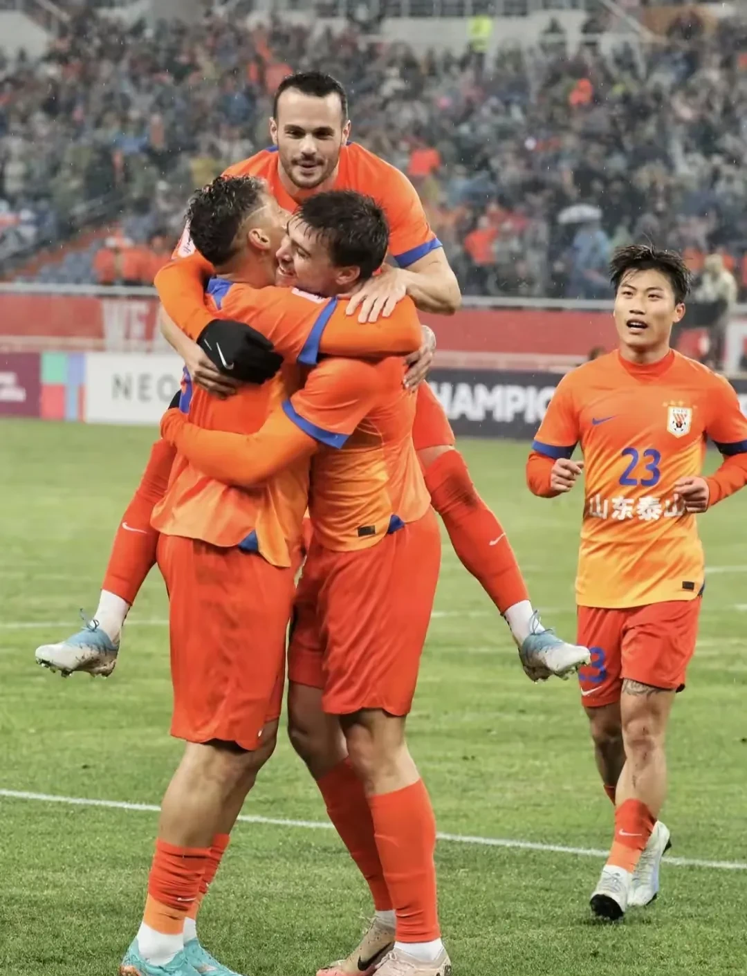 关于国王杯集结日再迎强敌，新疆广汇远射贴柱，主帅态度——压力陡增，赛程密集仍需轮换的信息