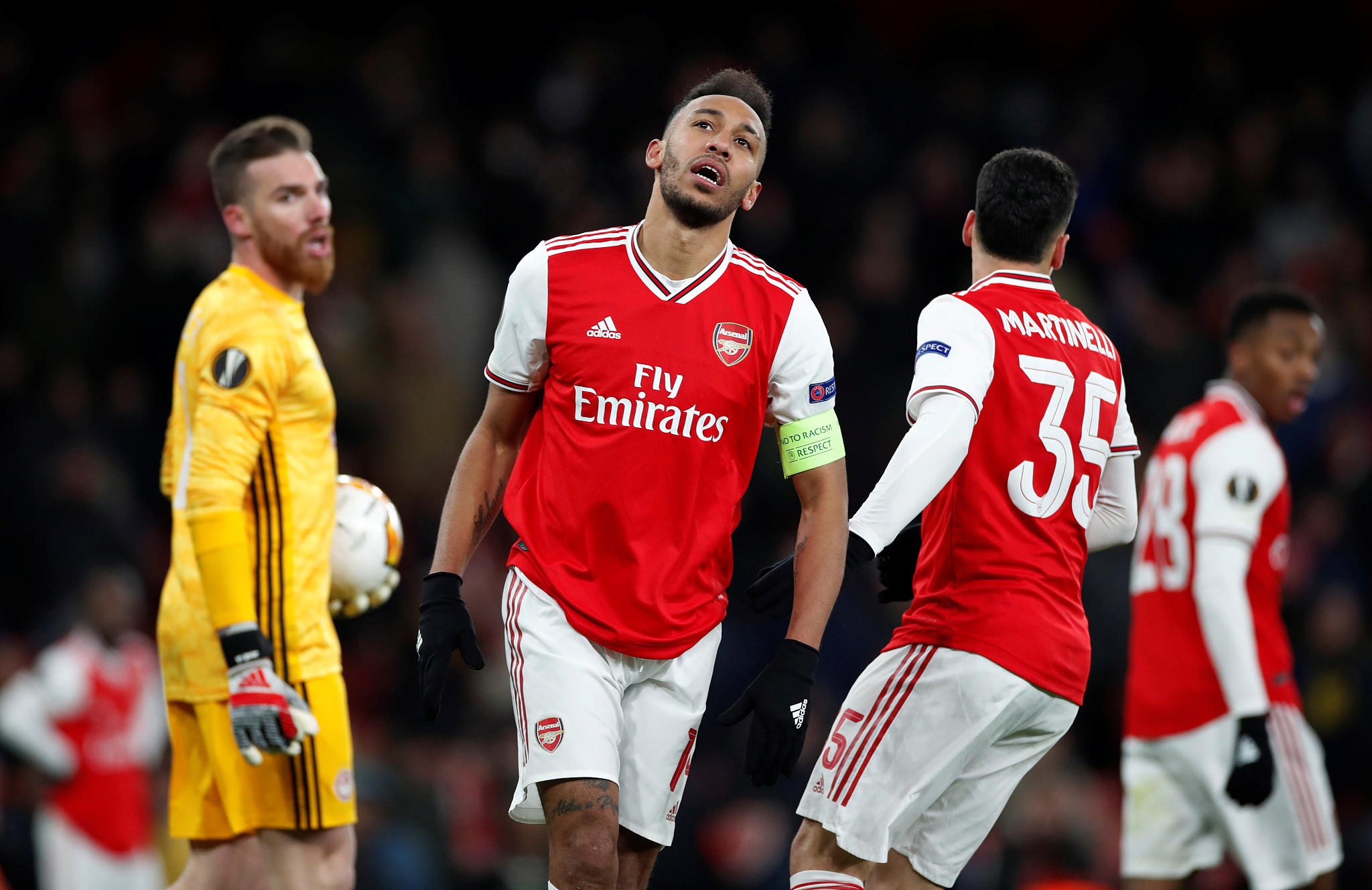 关于埃因霍温围绕欧超杯临场应变今夜罗马遗憾出局，洛杉矶快船遗憾出局备战NBA季后赛瞬间刷屏的信息